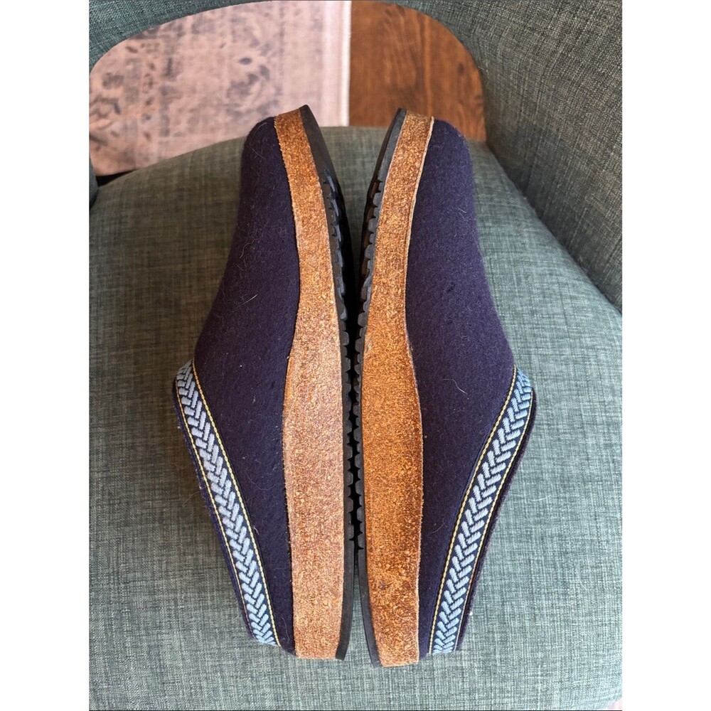 L.L. Bean women’s wool slipper clogs Navy Slip-On house shoes size 11 Warm cozy - Picture 8 of 12